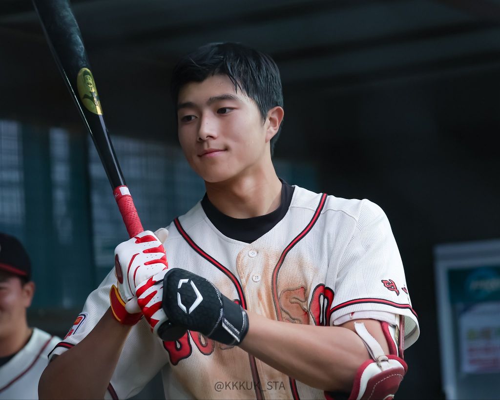 홍석천이-팔로우한-07년생-야구선수-6-이미지