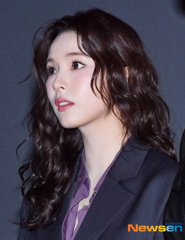 오늘자-신세경-무대인사-2-이미지