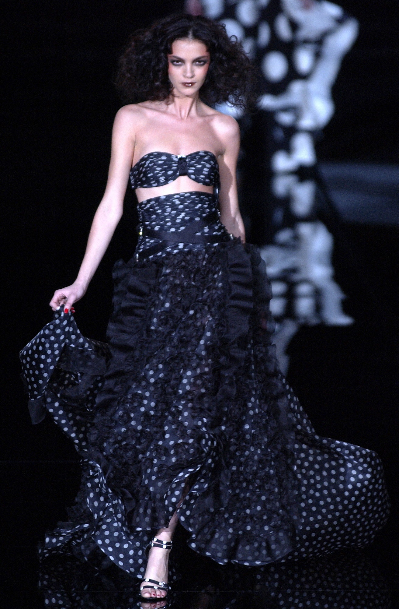 로코코와-중국풍을-믹스한듯-인테리어한-디자이너-발렌티노의-저택.jpg-3-이미지