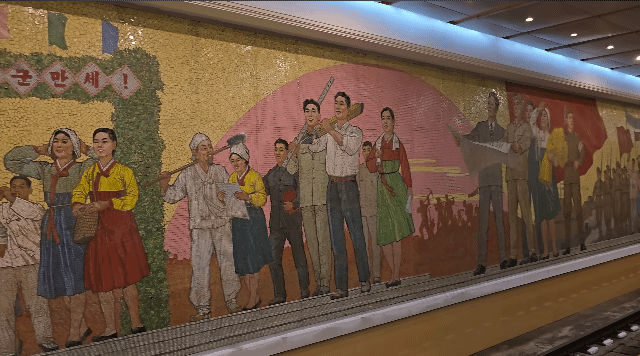 와-초고화질로-올라온-북한-평양-지하철-영상인데-너무-신기하다.....-4-이미지