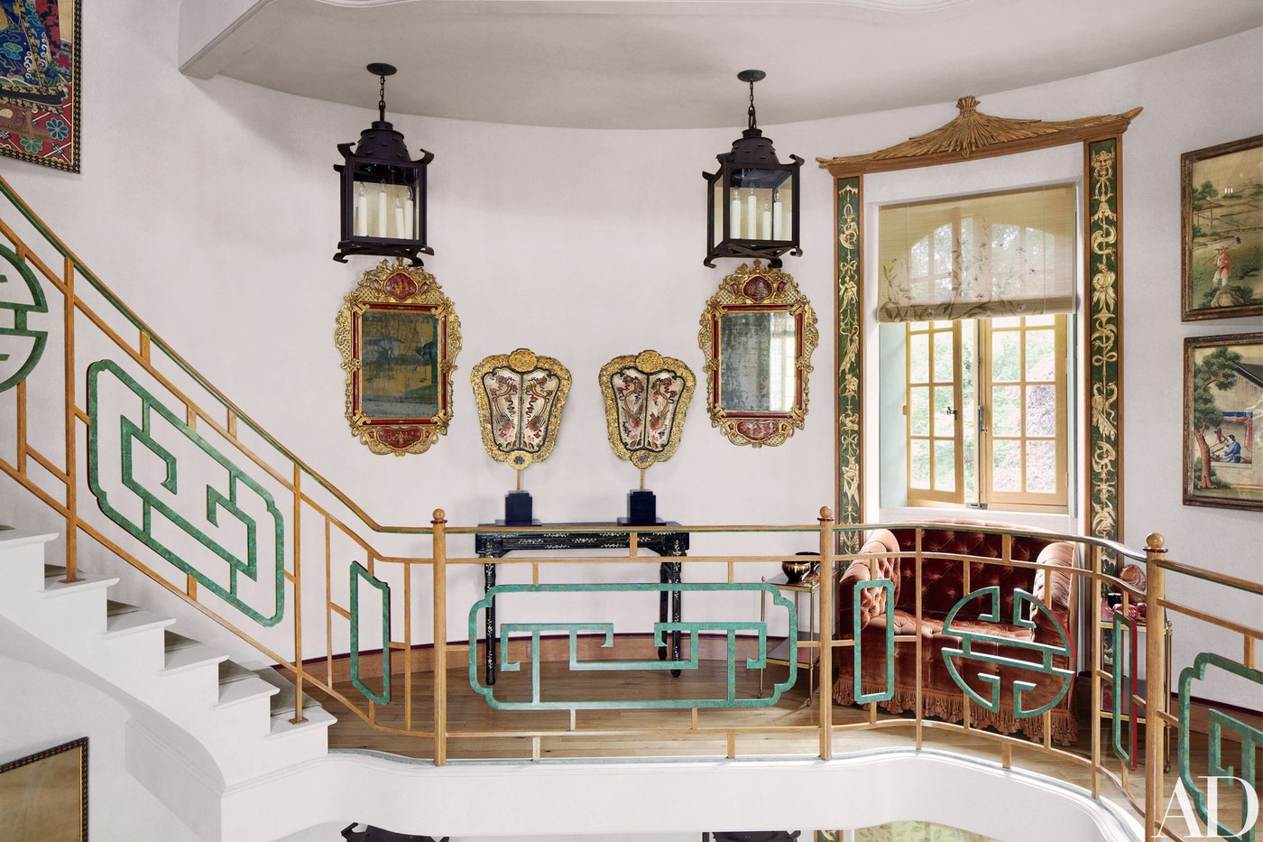 로코코와-중국풍을-믹스한듯-인테리어한-디자이너-발렌티노의-저택.jpg-11-이미지