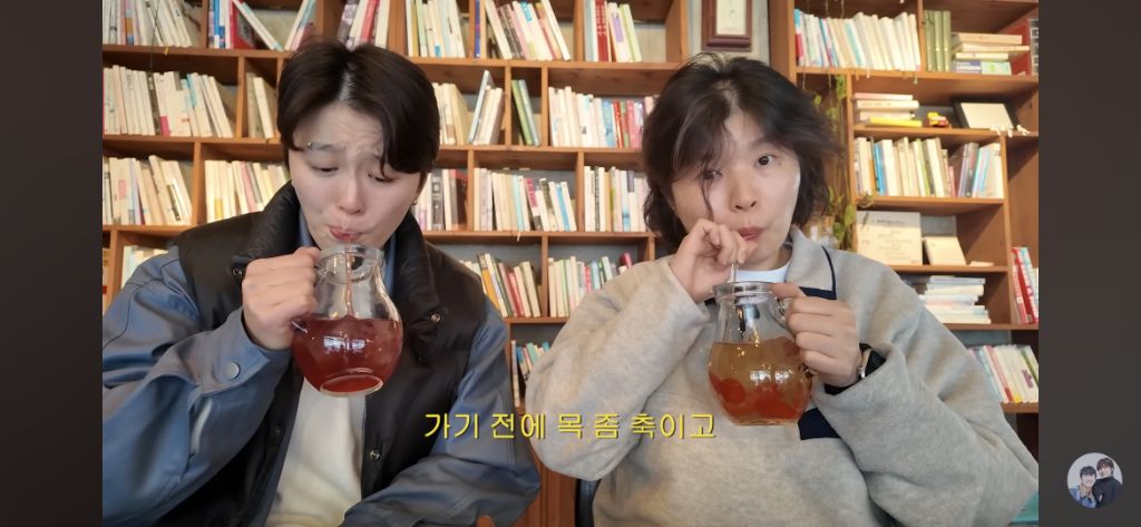 김은하랑-허휘수-ㅈㄴ-먹는다ㅋㅋㅋ-얘네-먹방-유튜버-아님?ㅋㅋㅋㅋㅋㅋㅋ-1-이미지