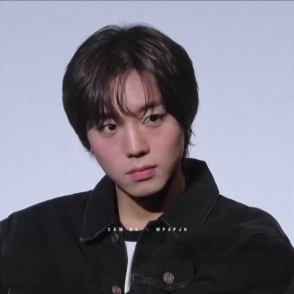 진짜-있는-살-없는-살-다-빼고-바짝!!!!-말려야-되는-연예인-1위-23-이미지