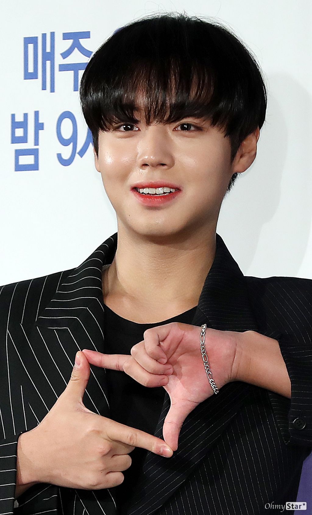 진짜-있는-살-없는-살-다-빼고-바짝!!!!-말려야-되는-연예인-1위-18-이미지