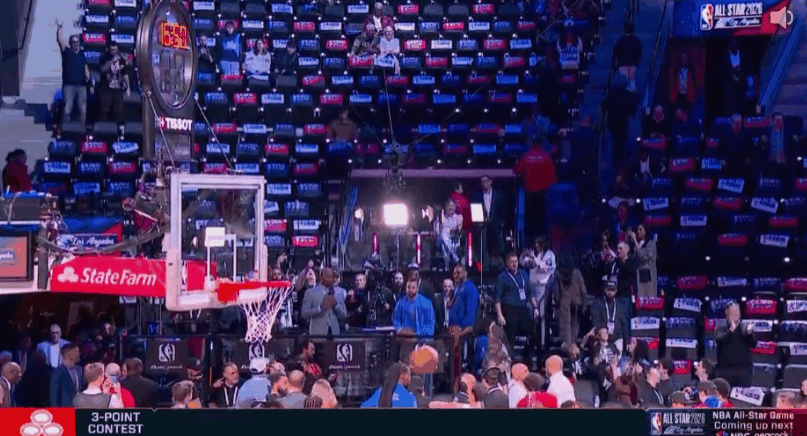 커리-인터뷰-도중-트릭샷-ㄷㄷㄷㄷ-0-이미지