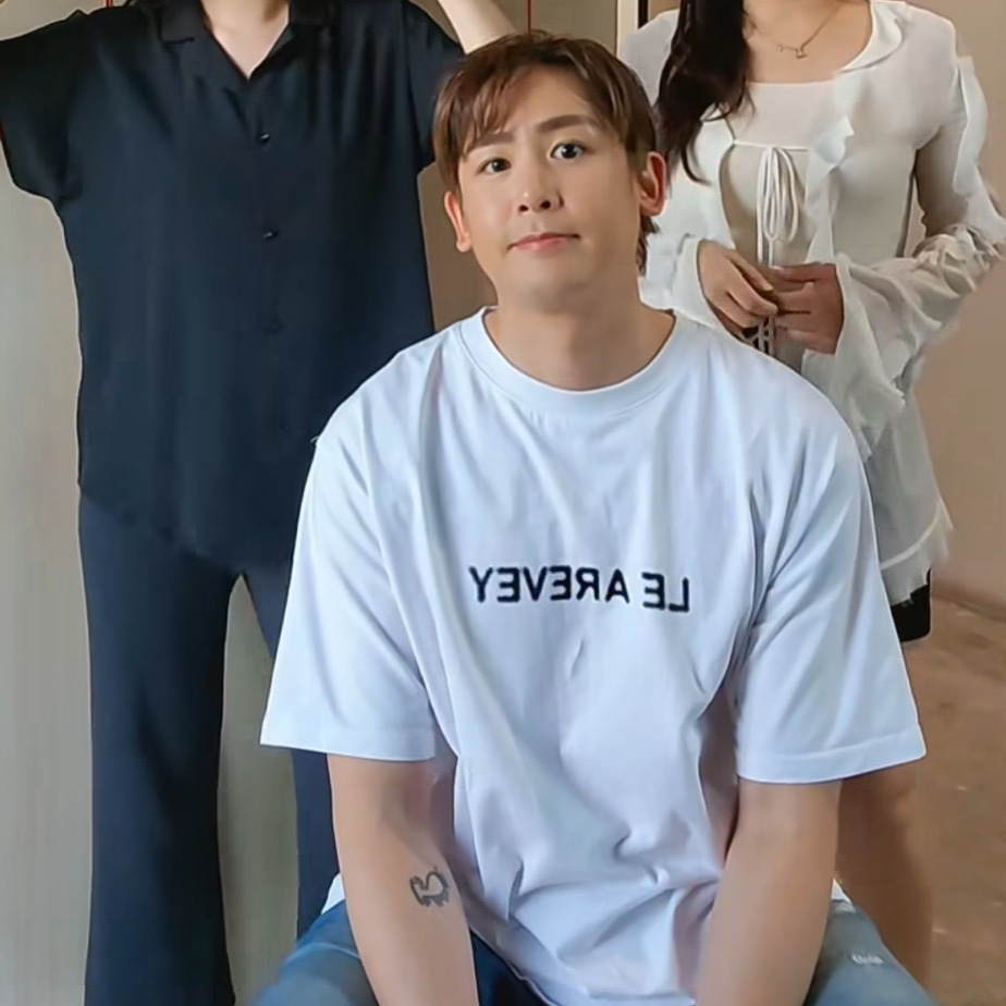 닉쿤-근황이래-0-이미지