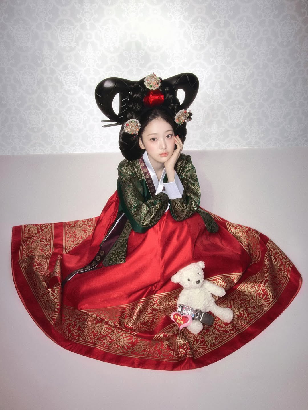 설날이라고-궁-신채경-컨셉-말아온-키키.jpg-9-이미지