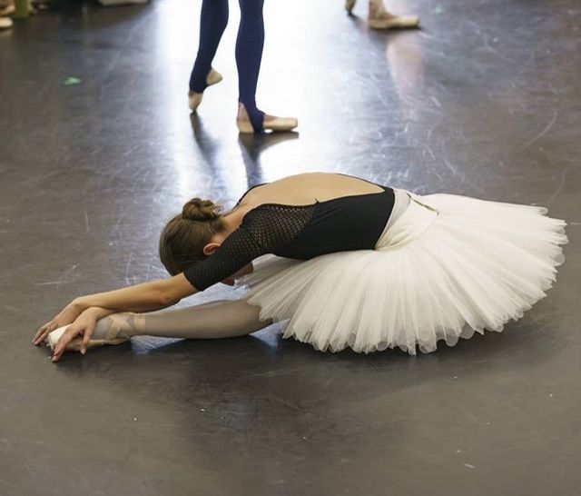 발레-스트레칭-🩰-25-이미지