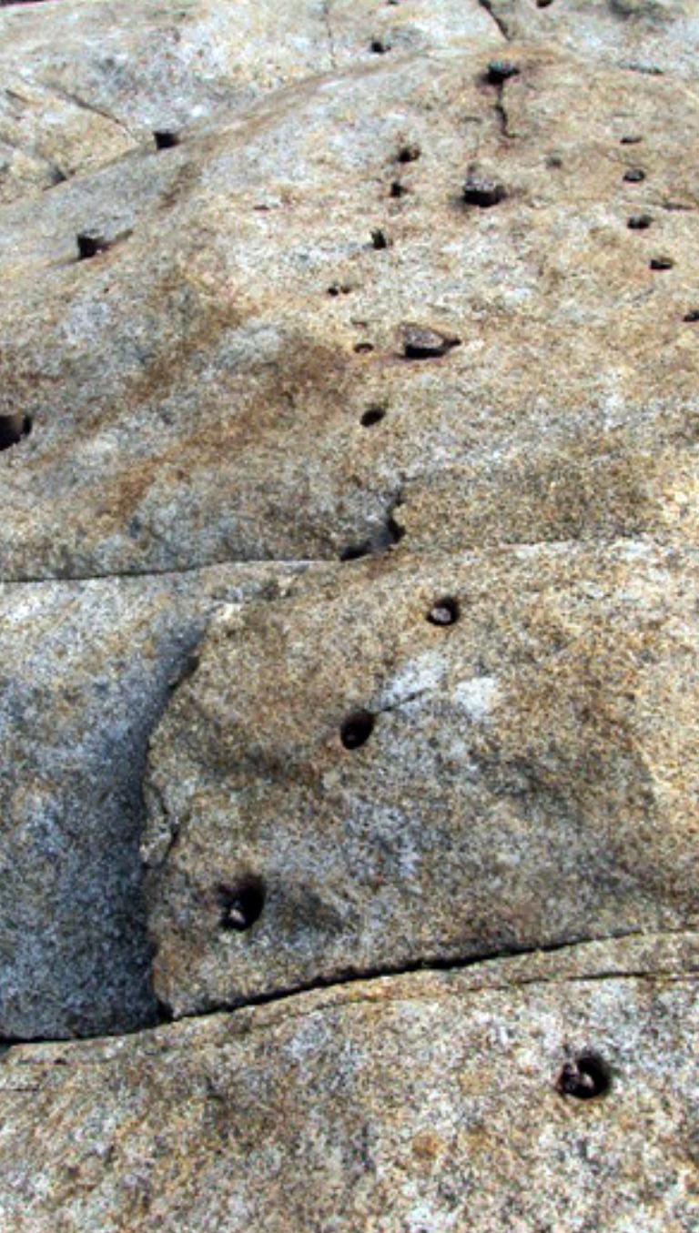 민족의-정기를-끊기위한-일제의-쇠말뚝-7-이미지