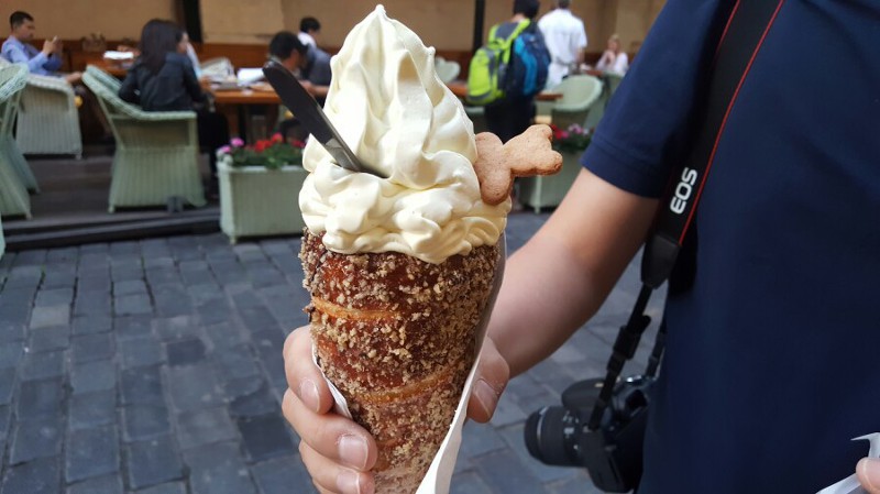 체코의-꽈배기빵...jpg-6-이미지