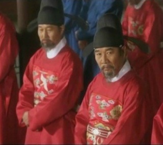 연산군-:-야-전국팔도에서-춤잘추고-노래잘하는-예쁘장한애들-다뽑아와-2-이미지