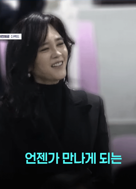 고등학교-졸업식에서-풀패키지-효도하는-이부진-아들.gif-0-이미지