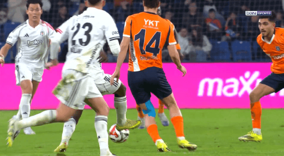 [SüperLig]-오현규,-오늘자-리그-2경기-연속골-및-리그-1호-도움-기록.gif-9-이미지