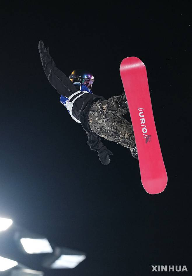 일주일-사이에-보드가-바껴있는-유승은-선수-(feat.-올림픽)-1-이미지