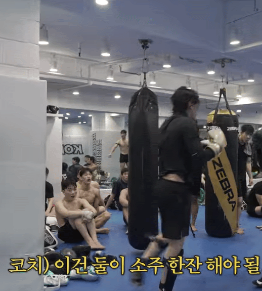 덱스-X-육준서-복싱룰-스파링-6-이미지