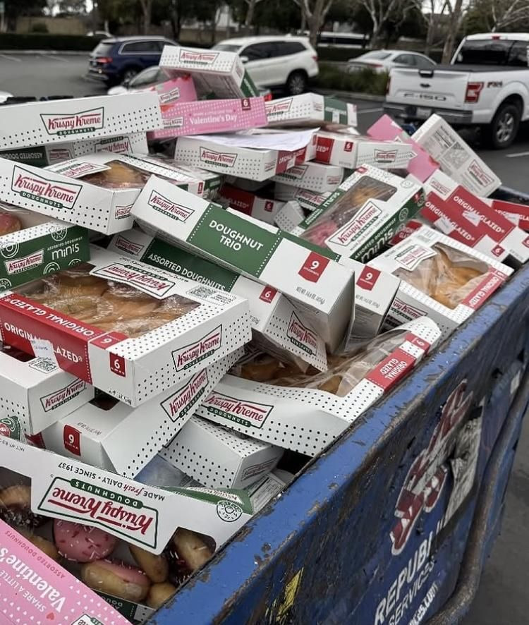 미국의-도넛-폐기량-6-이미지