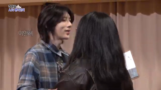 팬이-너무-착하고-감동적이라-눈물났던-장현승-A/S-팬사인회-첫번째-고객님-79-이미지