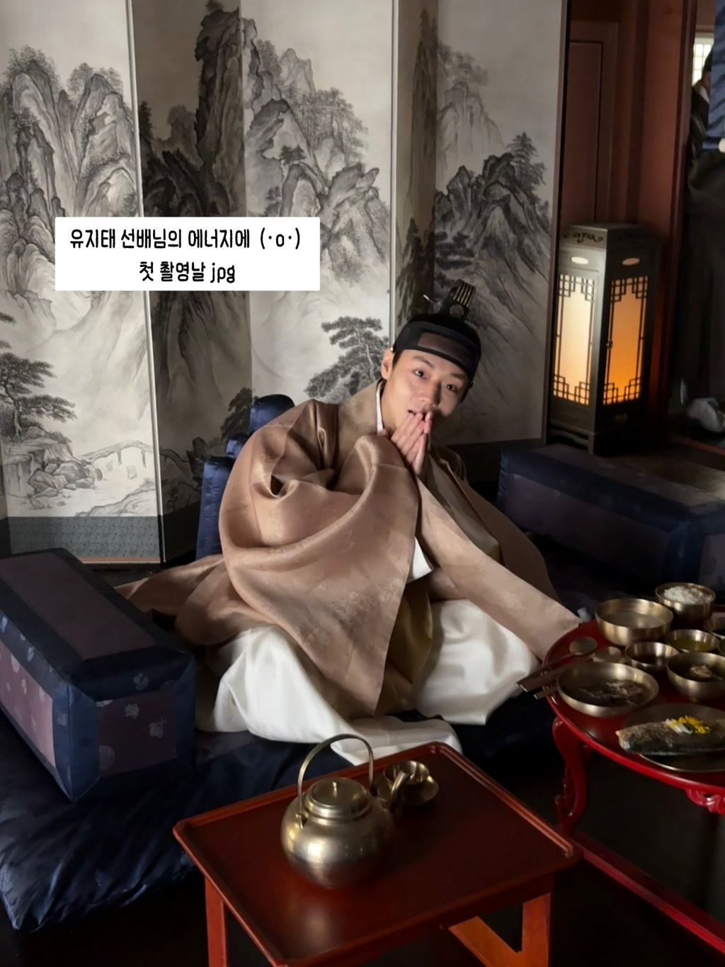 박지훈-소속사에서-올린-왕사남-촬영-비하인드-컷-3-이미지