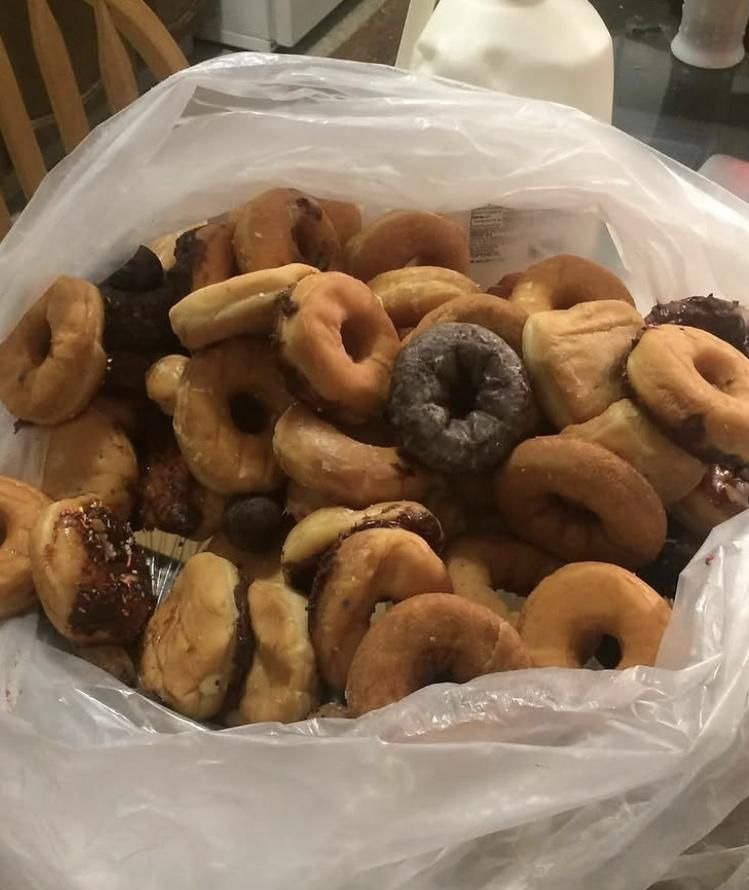 미국의-도넛-폐기량-3-이미지