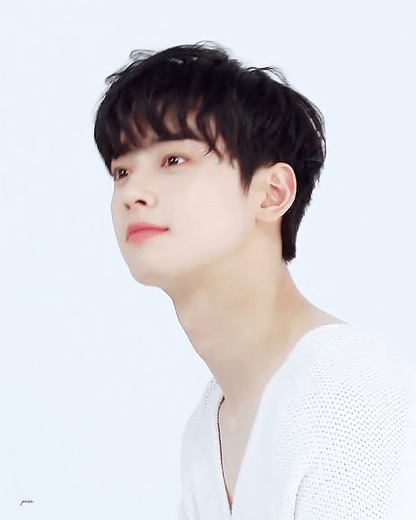 유럽식-제복,-수트-못지-않게-체형을-많이-타는-것-같은-남자-한복-2-이미지