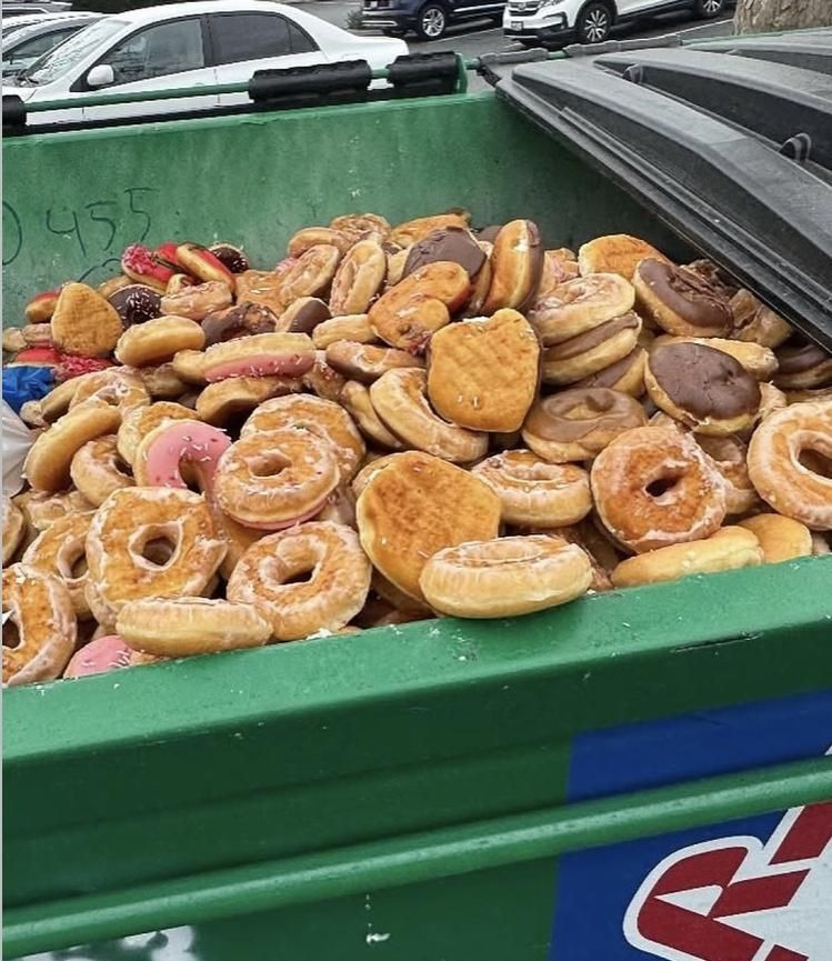 미국의-도넛-폐기량-10-이미지