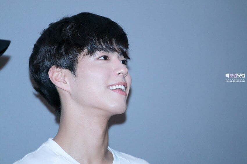 유럽식-제복,-수트-못지-않게-체형을-많이-타는-것-같은-남자-한복-4-이미지