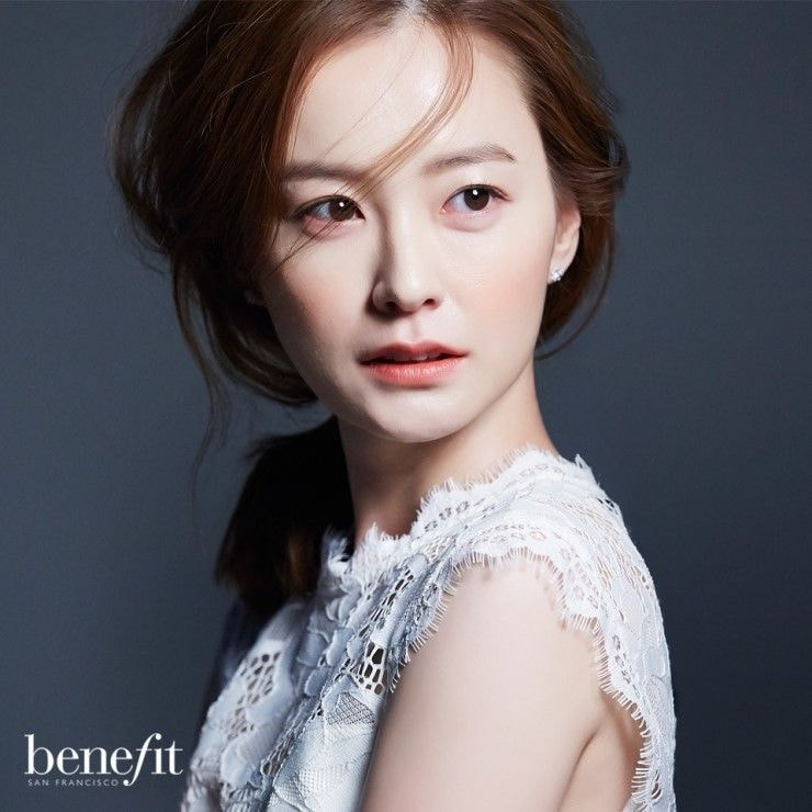 배우-정유미가-해외여행-갈-때마다-꼭-향수를-산-이유-0-이미지