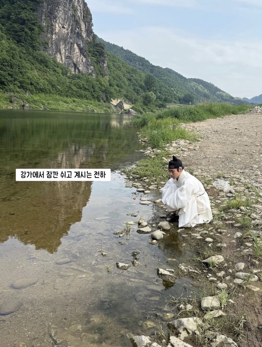 박지훈-소속사에서-올린-왕사남-촬영-비하인드-컷-5-이미지