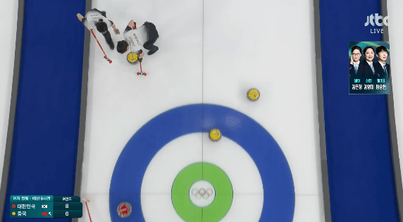 [컬링-여자-라운드-로빈]-중국,-9앤드-3점-획득하면서-8:9로-역전.gif-0-이미지