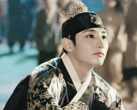 이렇게-생겨놓고-사극분장-왜-개찰떡-되는지-궁금한-달글-10-이미지