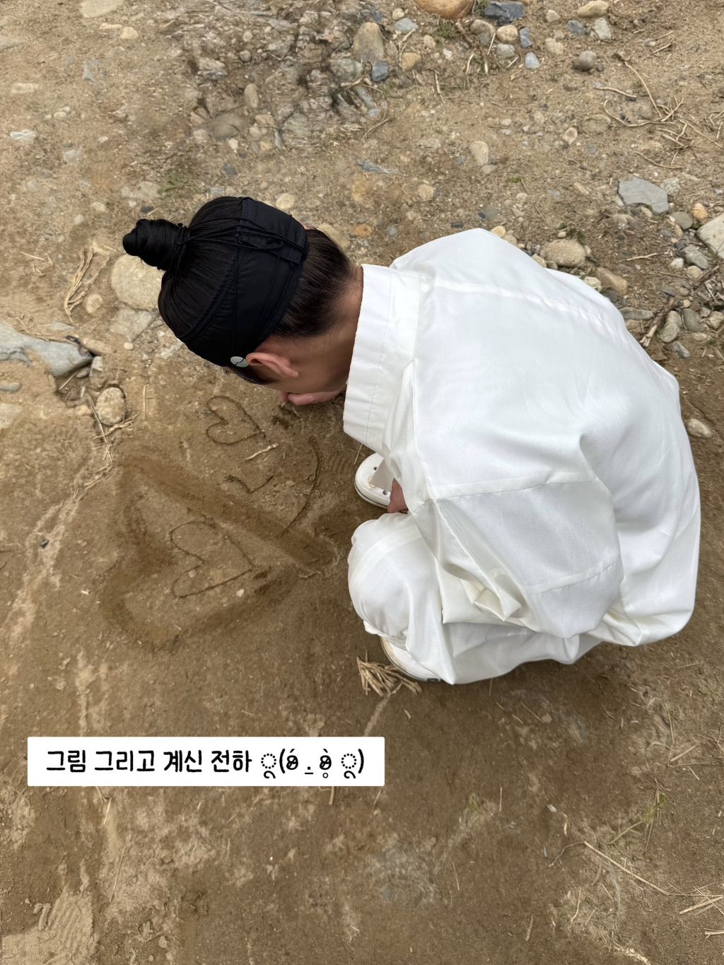 박지훈-소속사에서-올린-왕사남-촬영-비하인드-컷-0-이미지