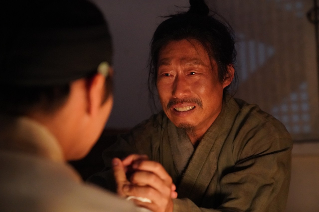 극장가로-사람들을-다시-돌아오게-만들고있는-왕사남-유해진,-박지훈-10-이미지