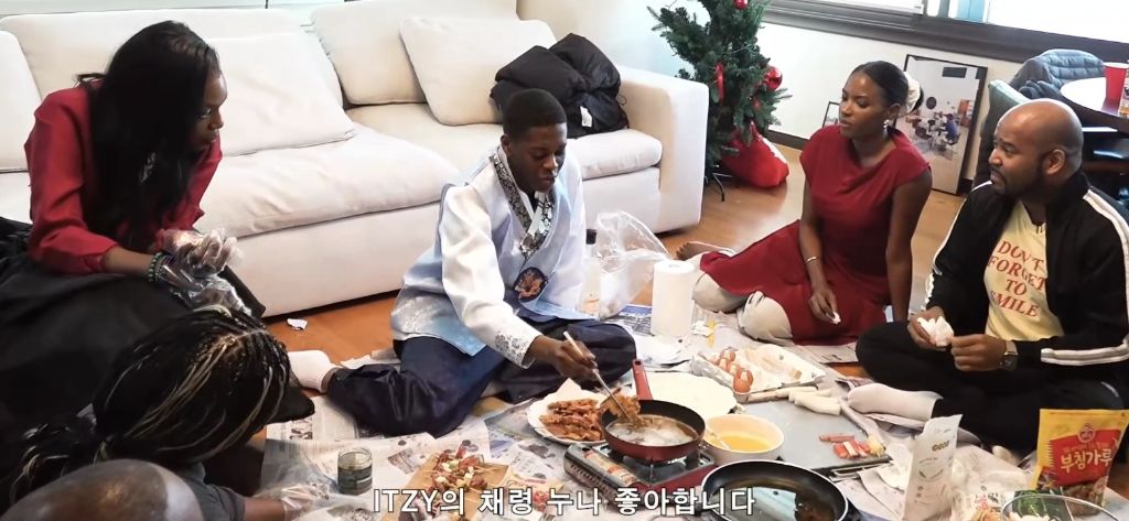 파트리샤랑-흑인-동생-사이-은근-견제하는-조나단-66-이미지