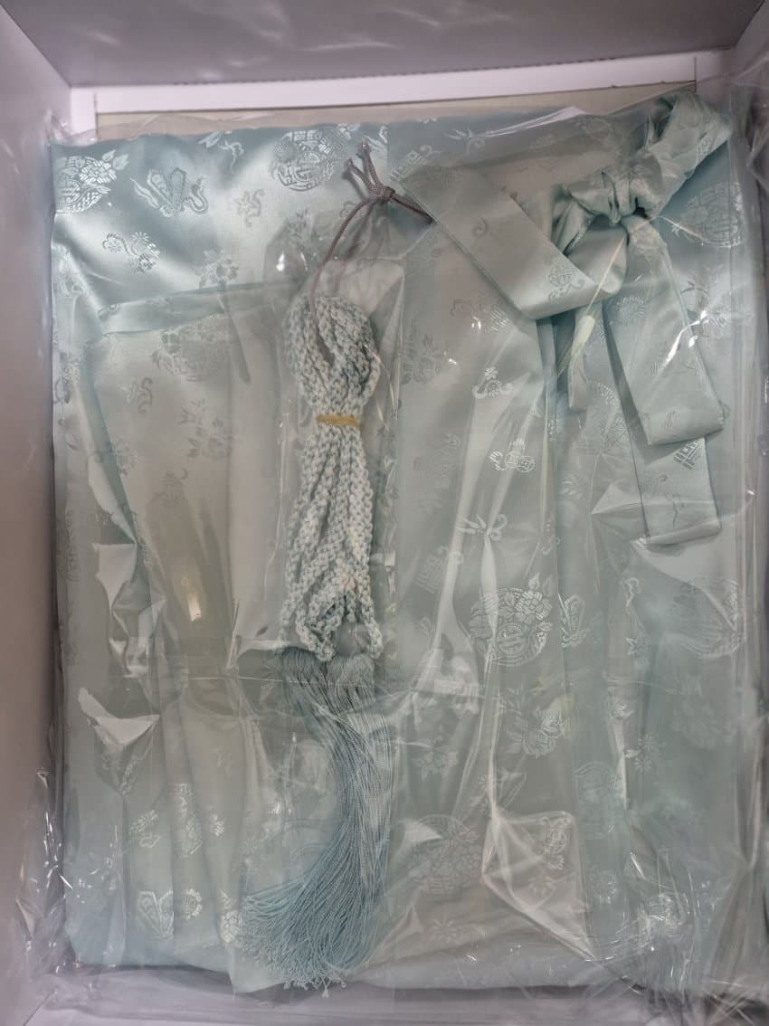 한복입고-터미널왔는데-기자님이-사진찍어줌-6-이미지