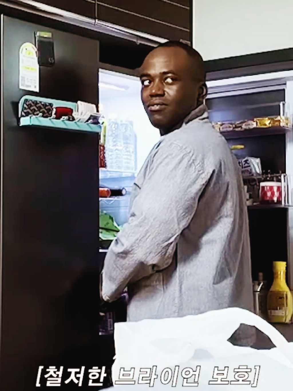 파트리샤랑-흑인-동생-사이-은근-견제하는-조나단-13-이미지