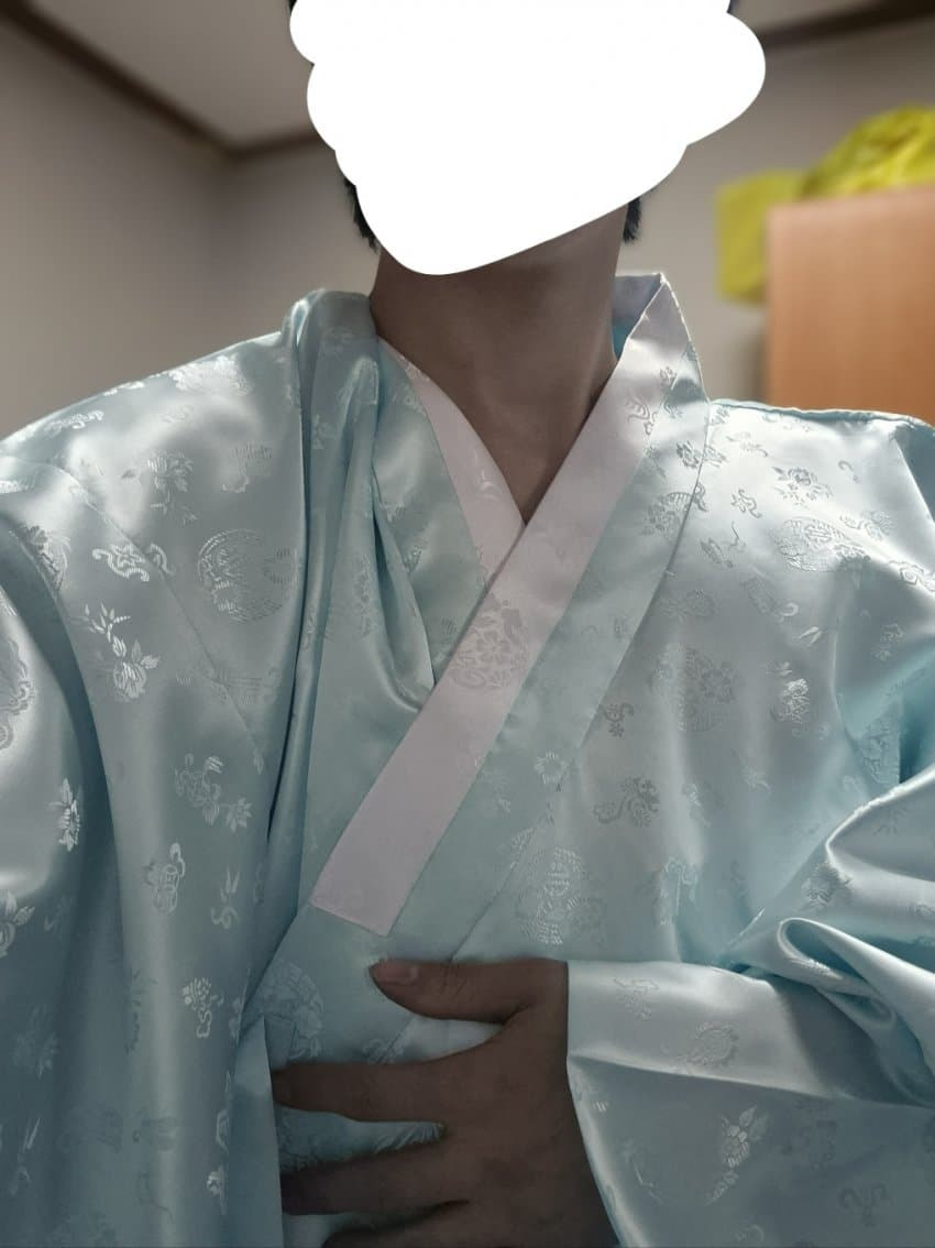 한복입고-터미널왔는데-기자님이-사진찍어줌-7-이미지