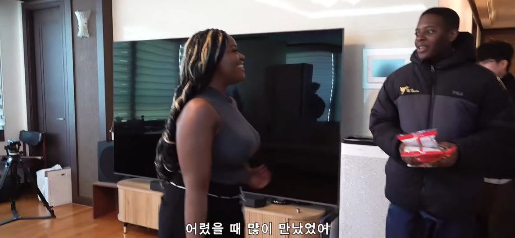 파트리샤랑-흑인-동생-사이-은근-견제하는-조나단-1-이미지