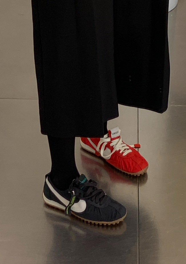 [발매예정]-반응-좋았던-나이키-X-자크뮈스-문슈즈-새로운-컬러-공개.jpg-8-이미지