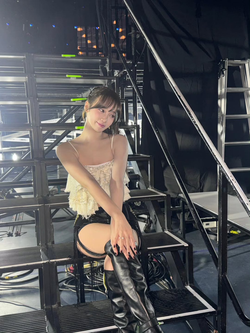 주관)-현-여돌-중-매력-1황인-르세라핌-김채원-51-이미지