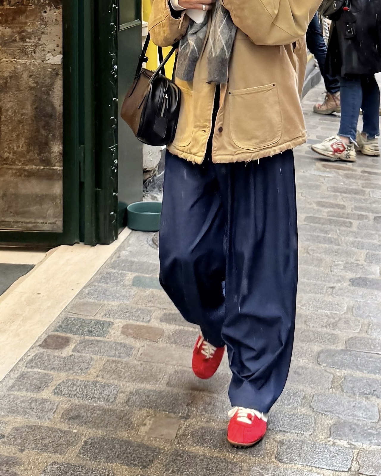 [발매예정]-반응-좋았던-나이키-X-자크뮈스-문슈즈-새로운-컬러-공개.jpg-9-이미지