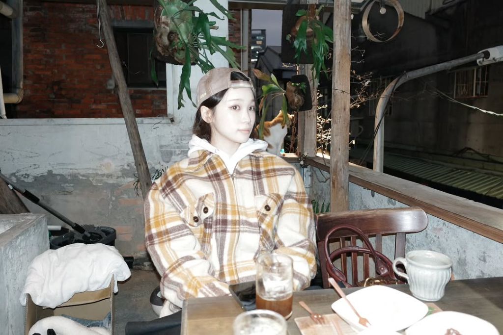 주관)-현-여돌-중-매력-1황인-르세라핌-김채원-3-이미지