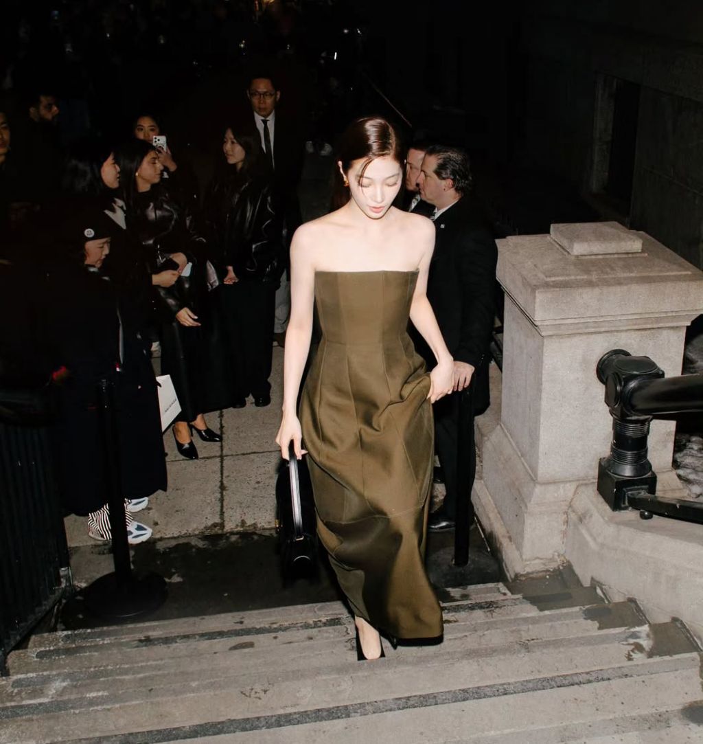 패션위크,-뉴욕에간-카즈하-7-이미지