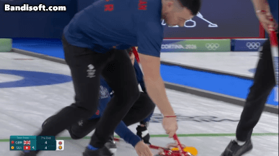 남자-컬링-준결승에서-나온-이번-올림픽-최고의-샷ㄷㄷㄷ-1-이미지