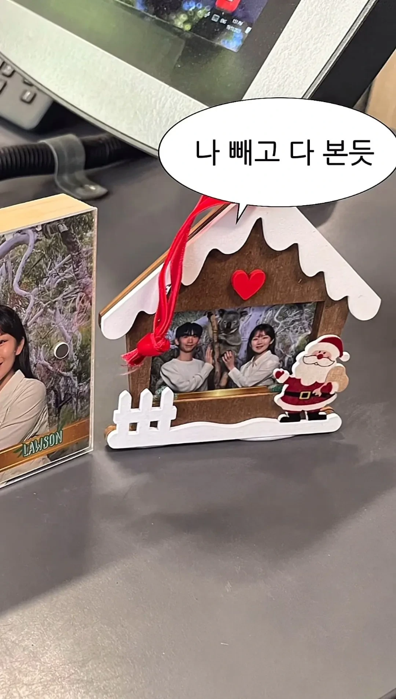 계약서에-함부로-사인했다가-호주-동물원-명물이-된-커플.jpg-40-이미지