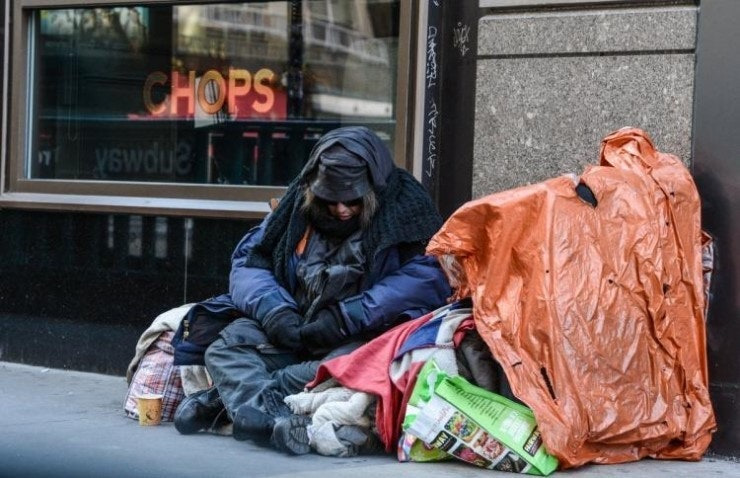 한-달-벌어-한-달-사는-사람들-많다는-미국.jpg-8-이미지