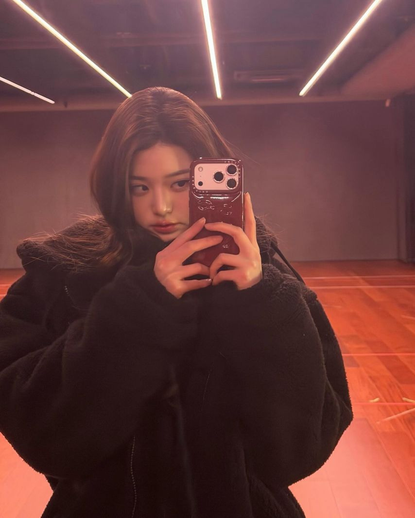 아이브-장원영-헬스장룩-4-이미지