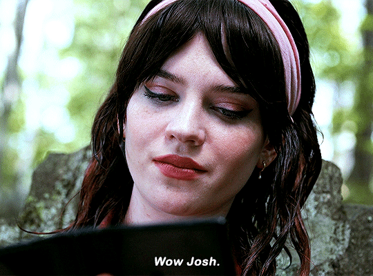 남친-지인-집에-놀러갔는데-지인이-날-강간하려-하길래-죽여버렸는데-남친-반응이...gif-23-이미지