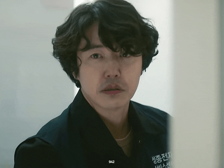 그냥-주인공이라서-출연했을-뿐인데-3년째-존나-욕먹는-남배우.jpg-12-이미지