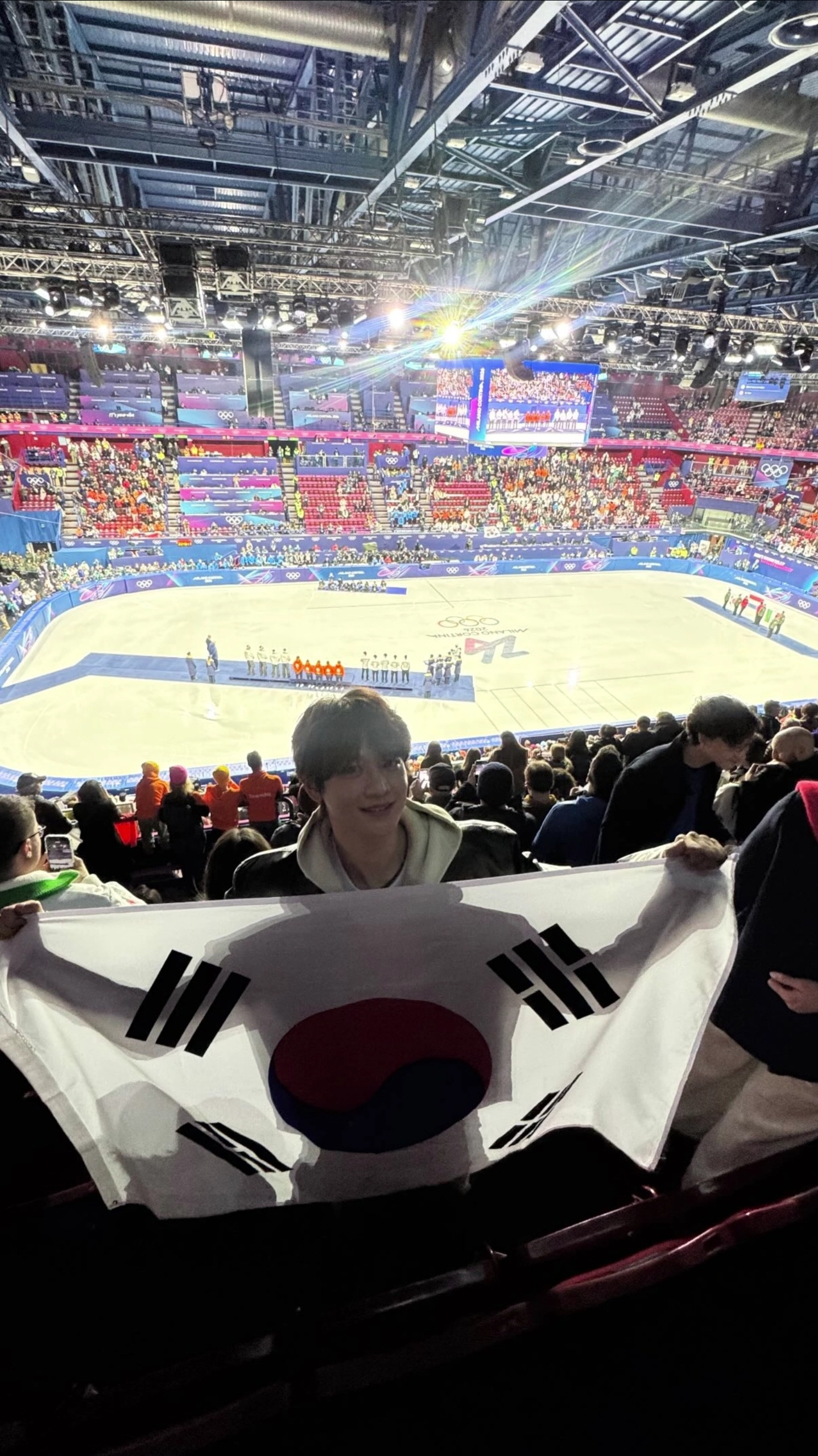 쇼트트랙-김길리-선수와-사진-찍은-샤이니-민호-6-이미지