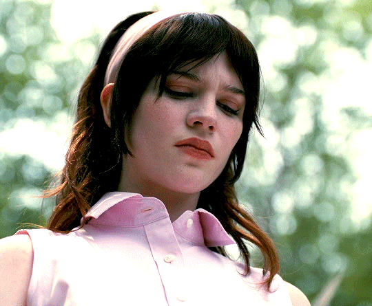 남친-지인-집에-놀러갔는데-지인이-날-강간하려-하길래-죽여버렸는데-남친-반응이...gif-9-이미지